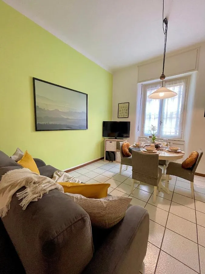 Apartament Homiesam - Yellow Dream & City Life Mediolan 0*,  Włochy